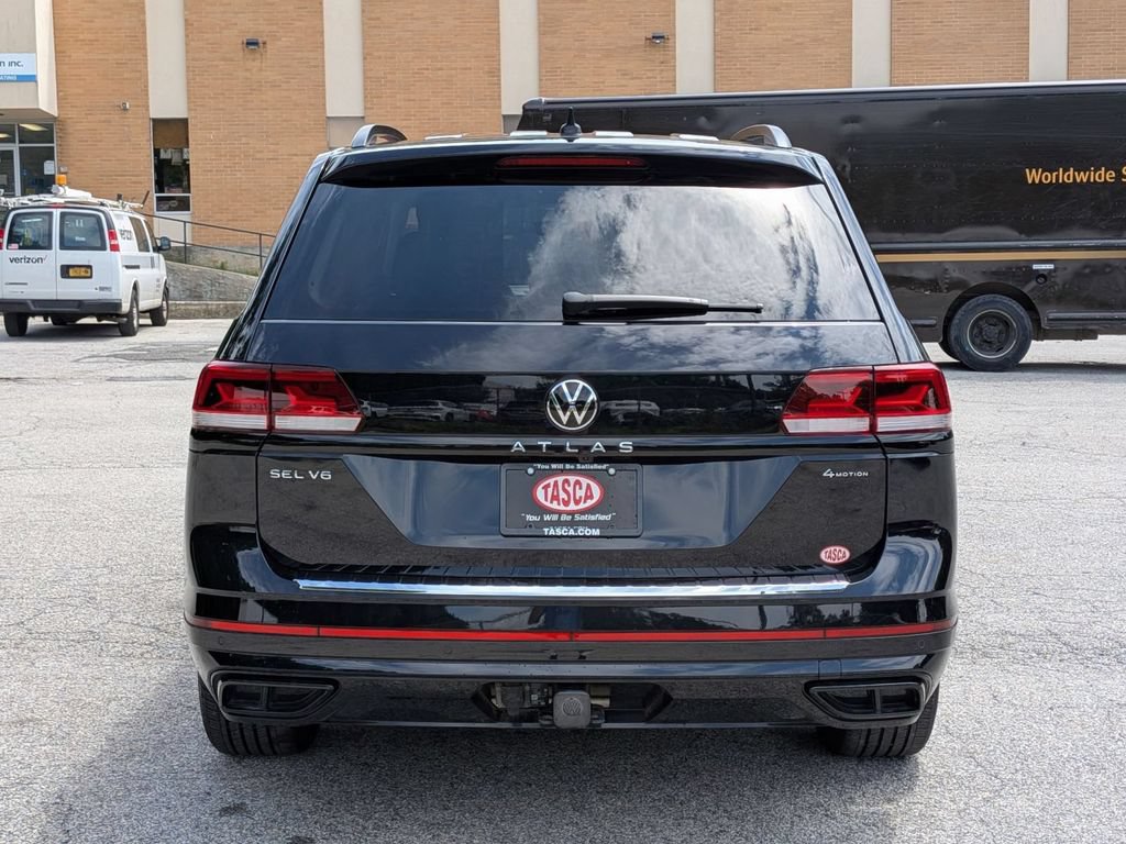 Used 2023 Volkswagen Atlas SEL R-Line AWD/4WD image 6