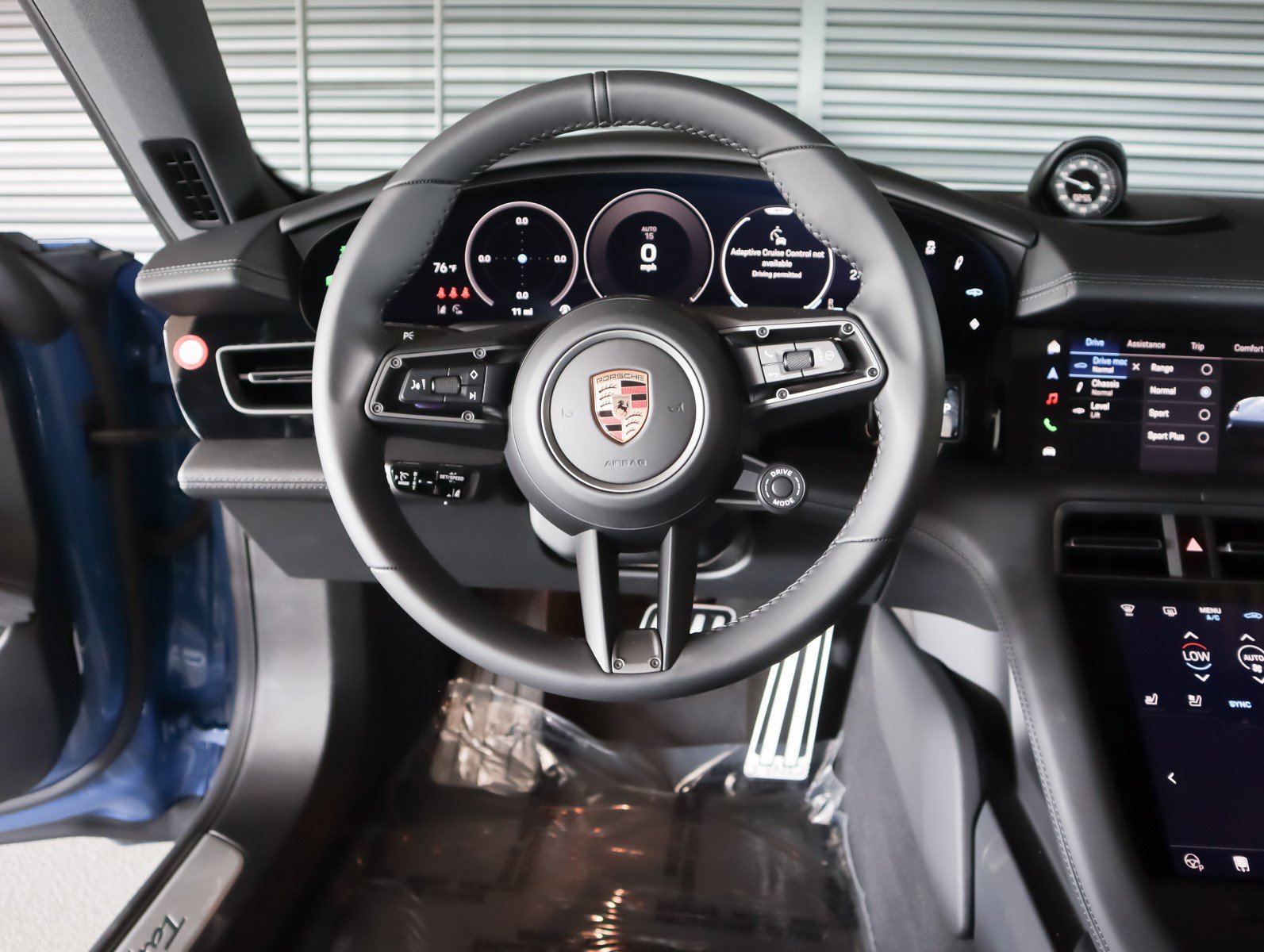 New 2026 Porsche Taycan 4S image 16