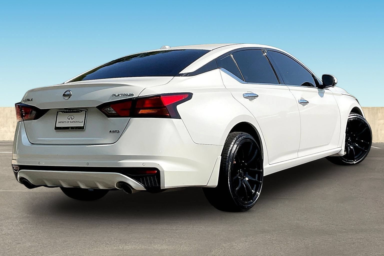 Used 2019 Nissan Altima 2.5 Platinum AWD/4WD image 5