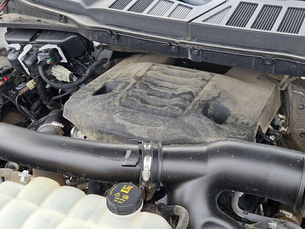 Used 2022 Ford F150 XLT w/ Equipment Group 302A High image 39