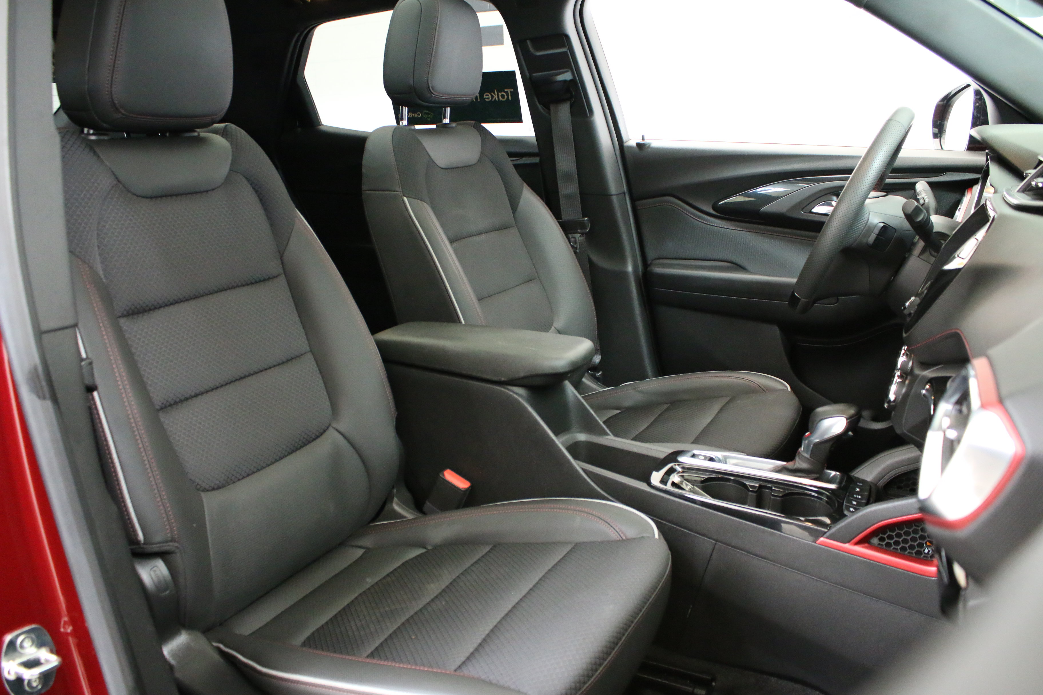 Certified 2023 Chevrolet TrailBlazer RS w/ Sun and Liftgate Package FWD image 31