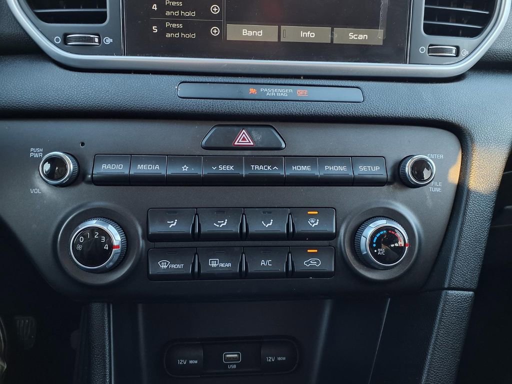 Used 2021 Kia Sportage LX AWD/4WD image 11