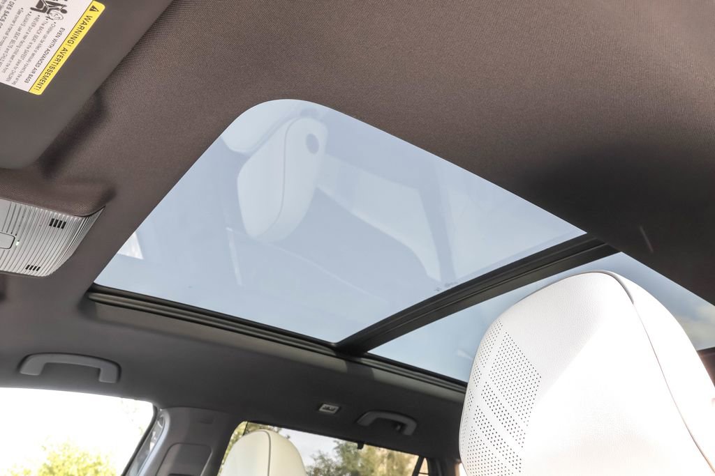 New 2026 Volkswagen Atlas Cross Sport SEL Premium R-Line image 9