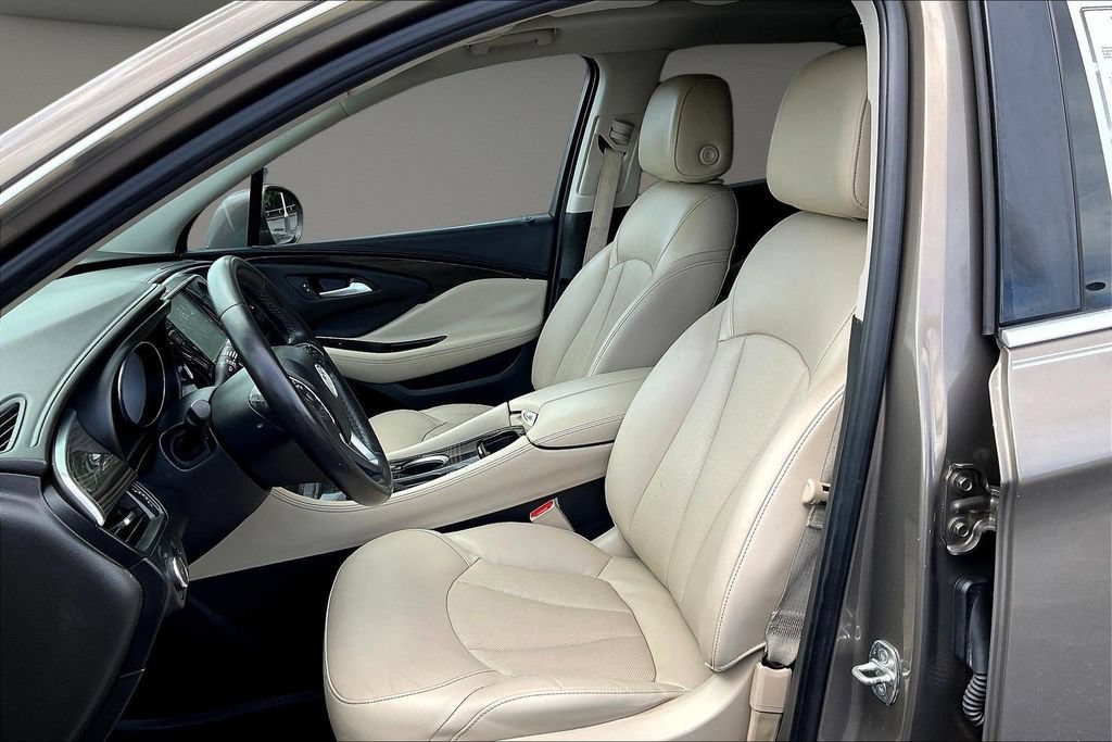 Used 2019 Buick Envision Essence FWD image 25