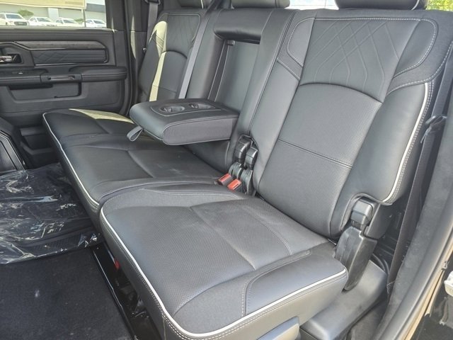 Used 2026 RAM 2500 Limited AWD/4WD image 40