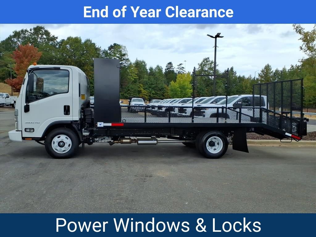 New 2025 Chevrolet Low Cab Forward image 4