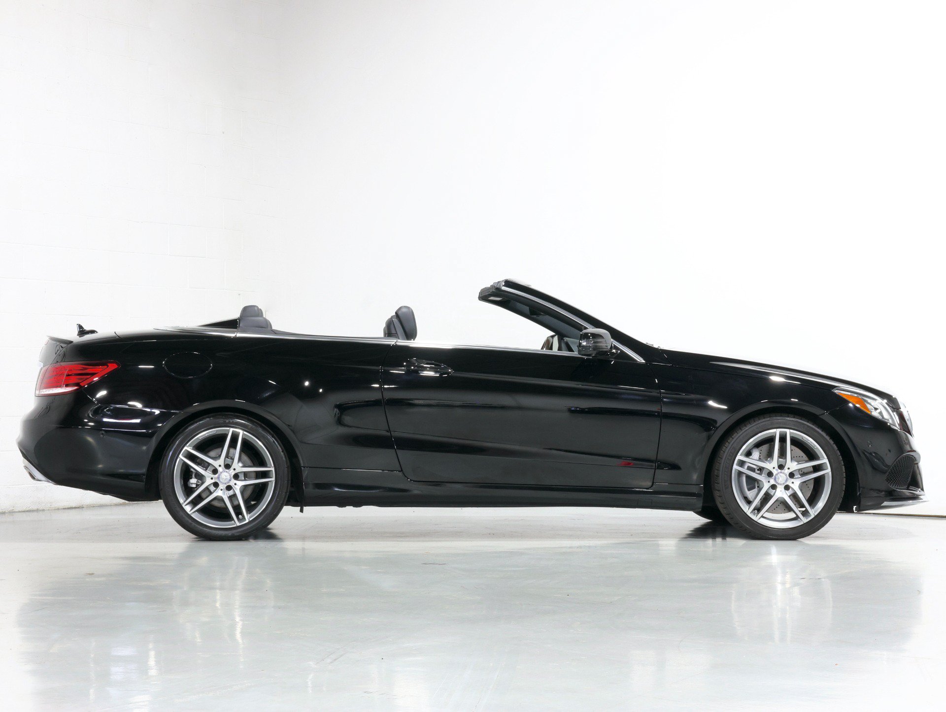 Used 2014 Mercedes-Benz E 550 Cabriolet image 83