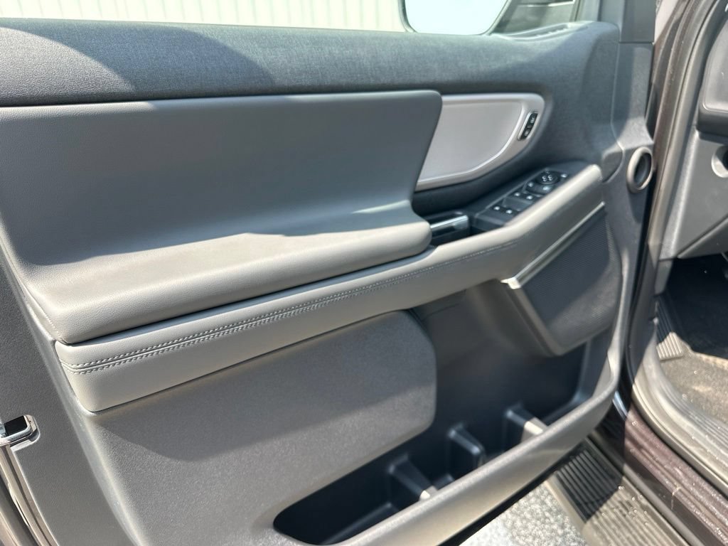 New 2027 Ford Expedition Active AWD/4WD image 13