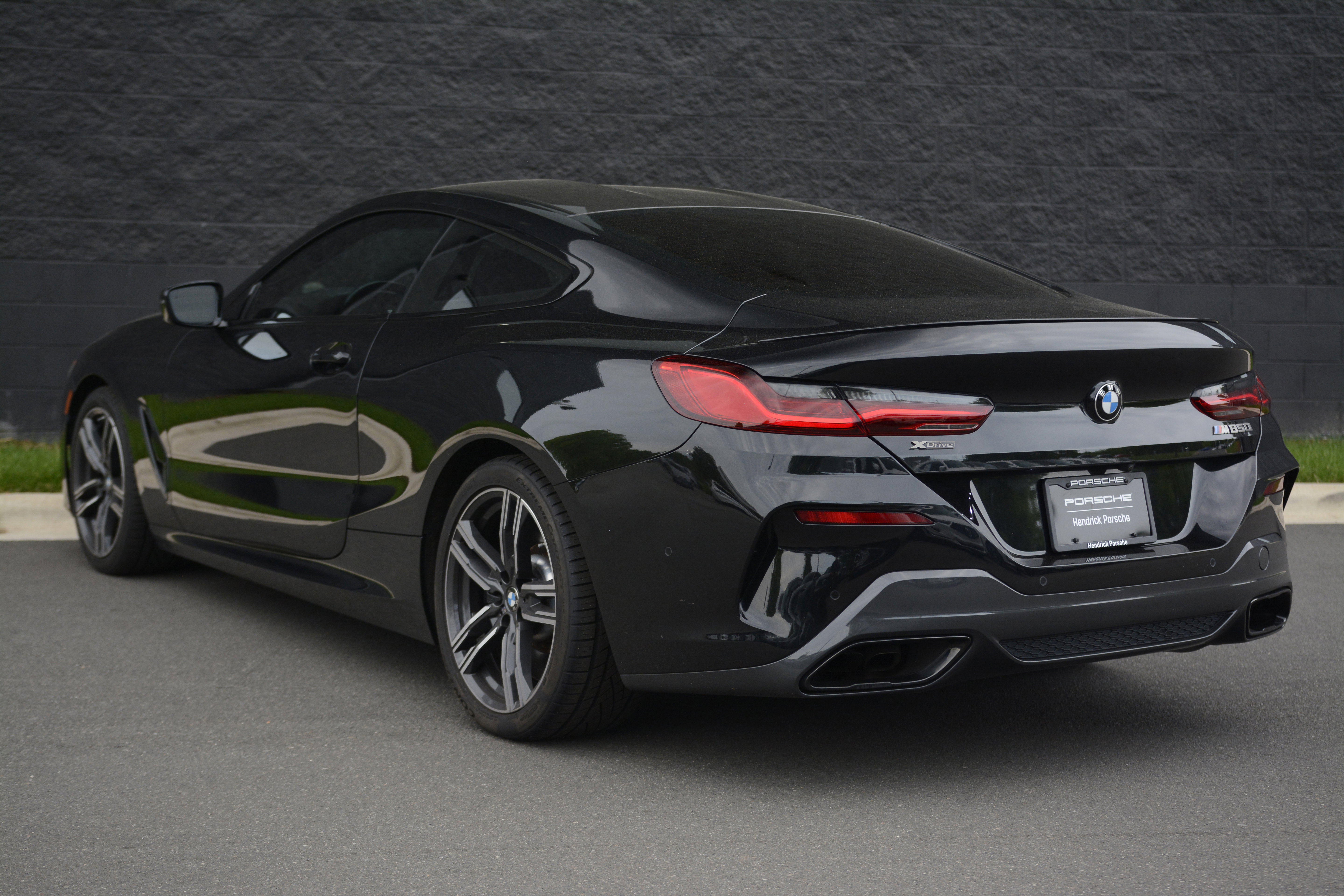 Used 2022 BMW M850i xDrive Coupe w/ Driving Assistance Package AWD/4WD image 3