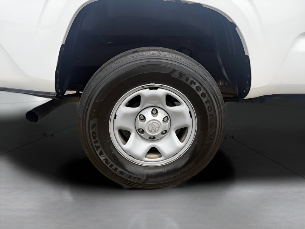 Used 2023 Toyota Tacoma SR RWD image 10
