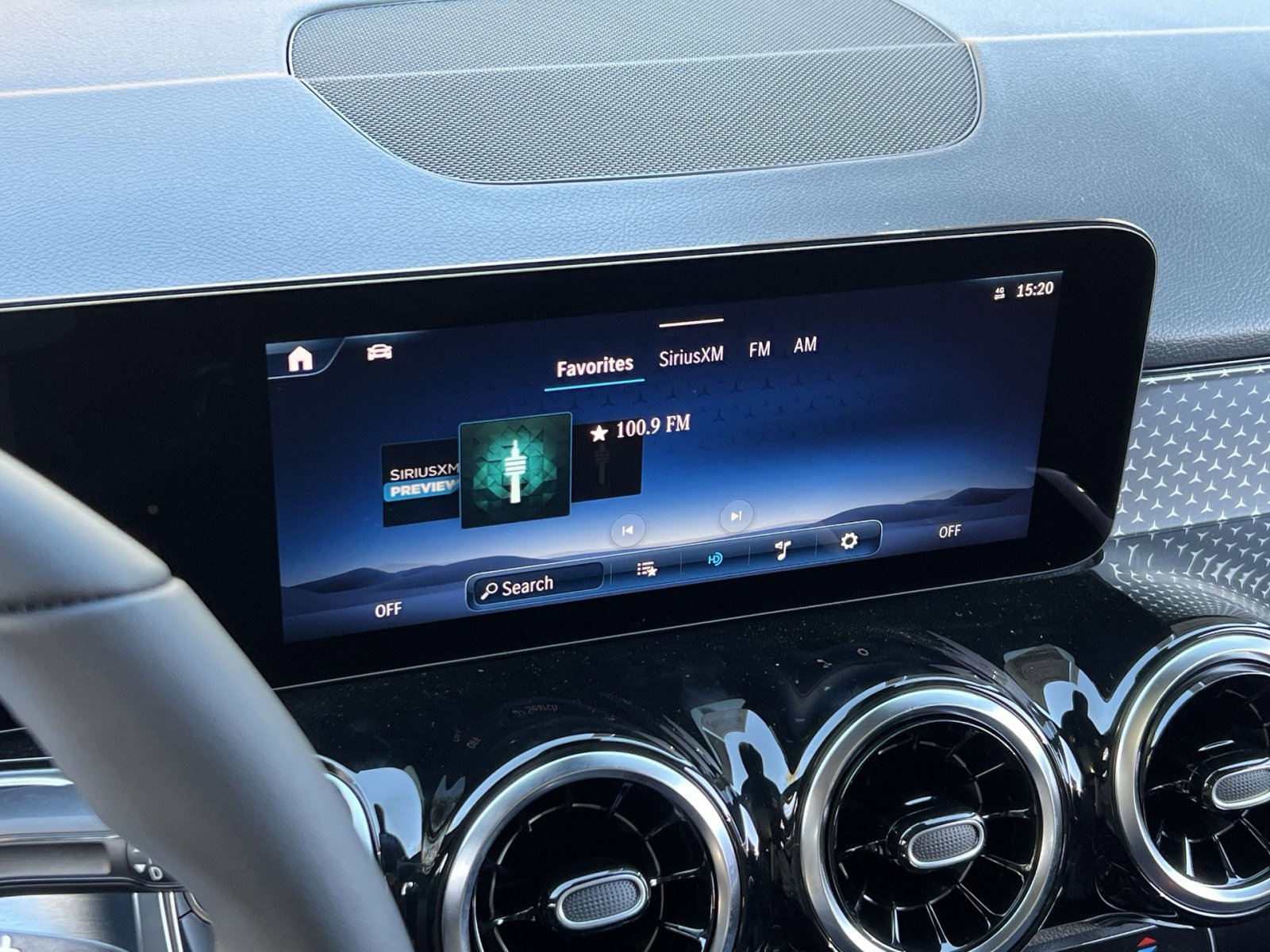 Certified 2026 Mercedes-Benz GLB 250 4MATIC image 16