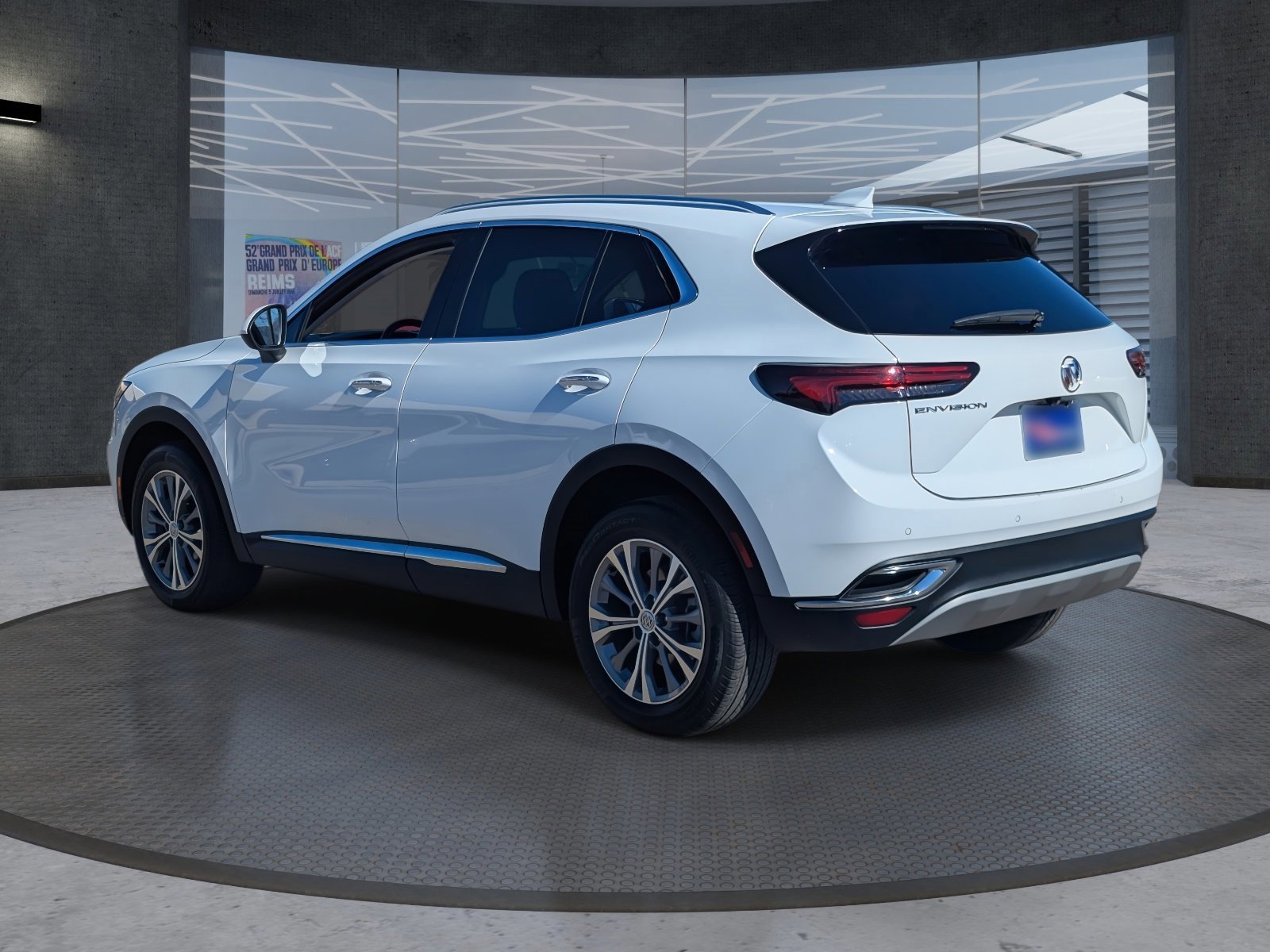 Used 2023 Buick Envision Preferred image 4