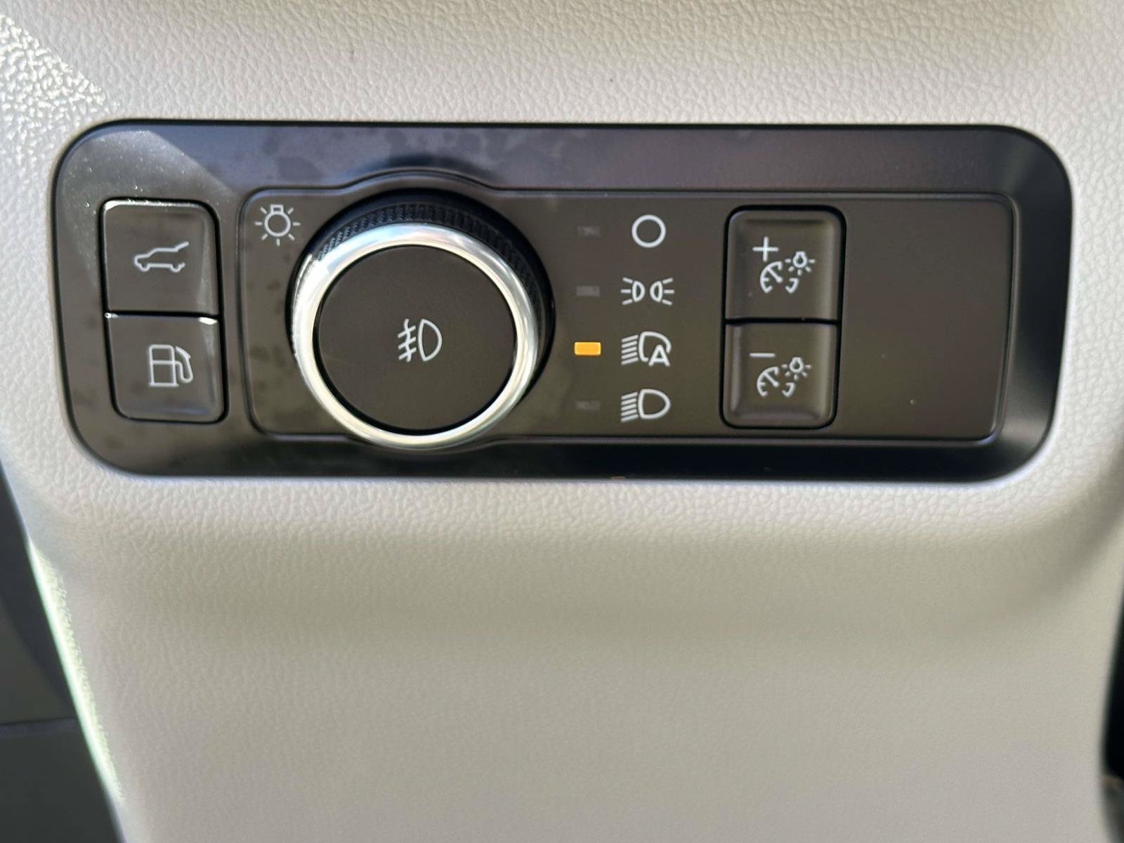 Used 2024 Ford Escape SE w/ PHEV Premium Package FWD image 15