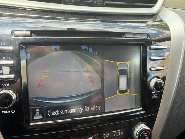 Used 2015 Nissan Murano Platinum w/ Platinum Technology Package AWD/4WD image 13