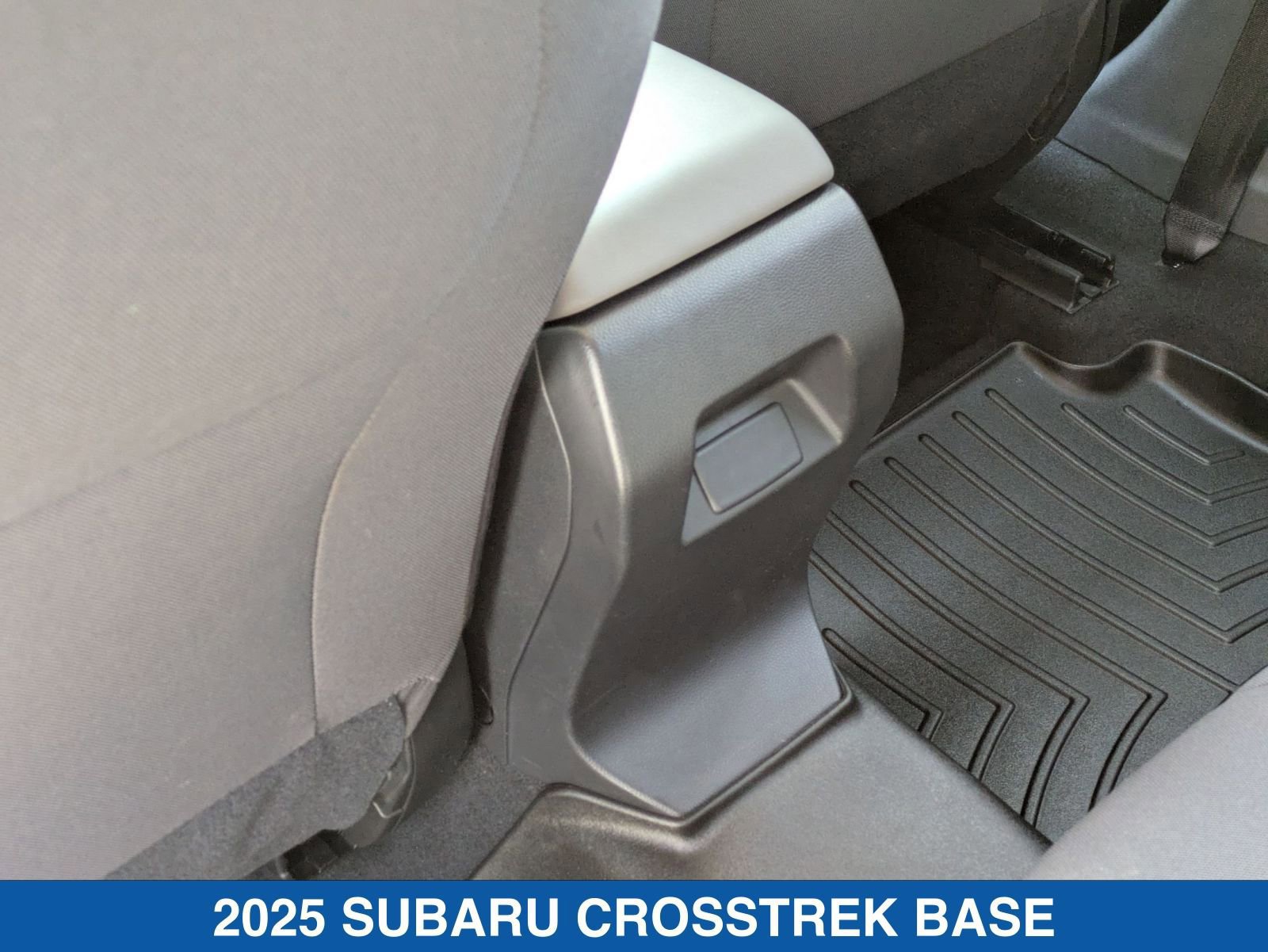 Certified 2025 Subaru Crosstrek 2.0i image 29