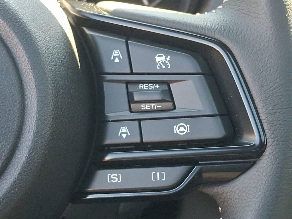 Used 2025 Subaru Forester Premium image 22