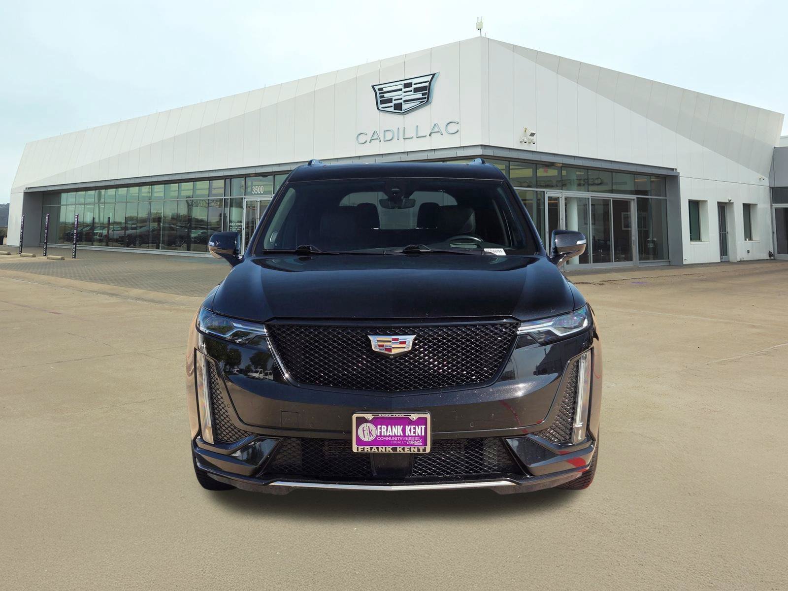 Used 2020 Cadillac XT6 Sport AWD/4WD image 2
