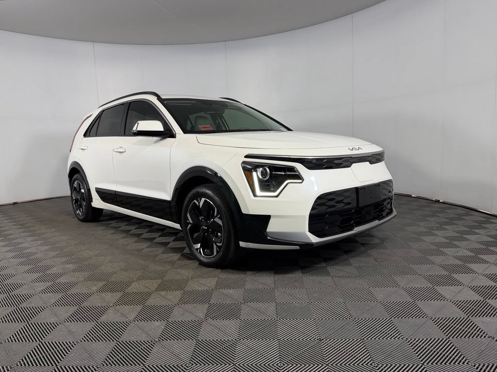 Used 2023 Kia Niro Wind FWD image 5
