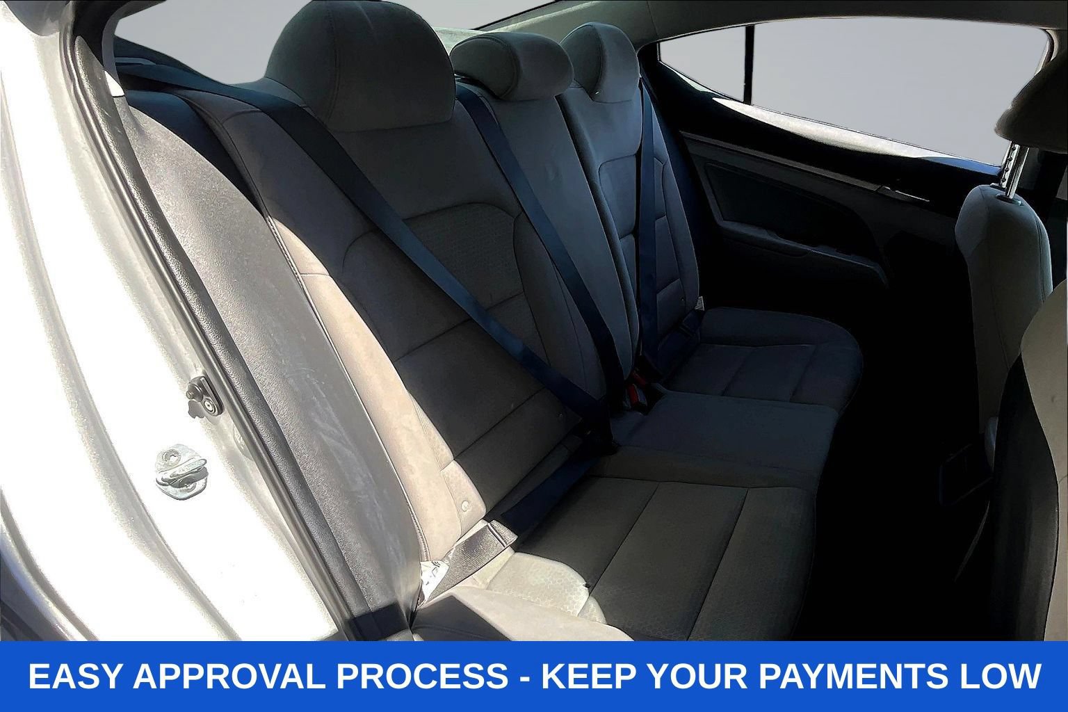 Used 2017 Hyundai Elantra SE FWD image 31