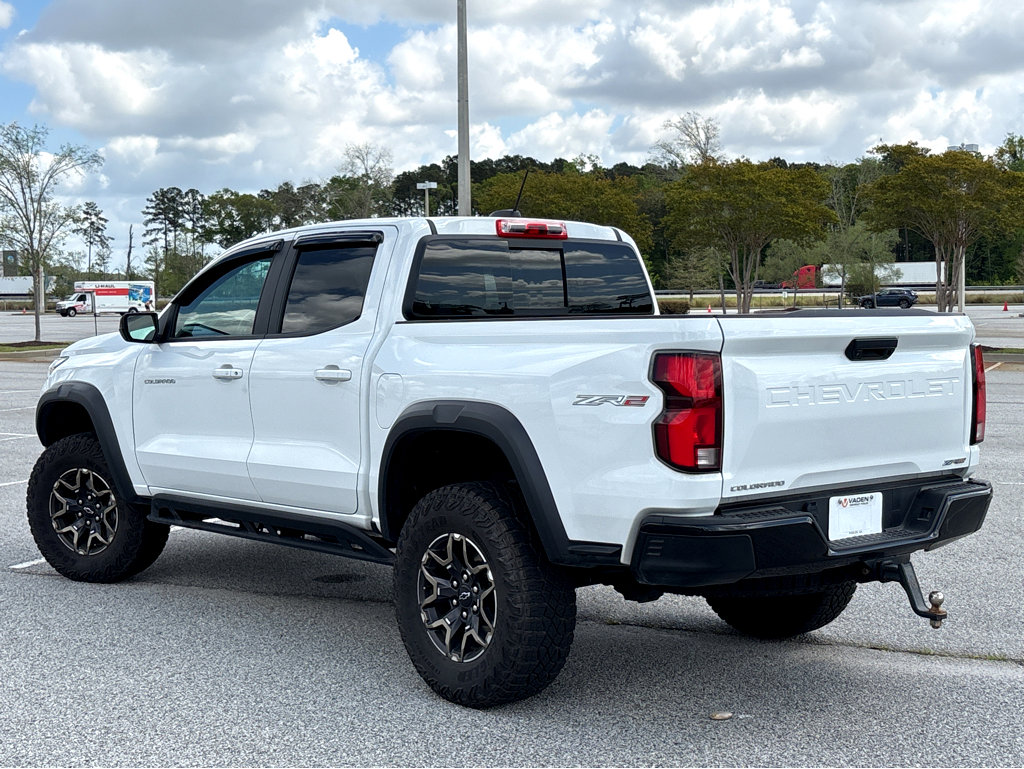 Used 2024 Chevrolet Colorado ZR2 image 24