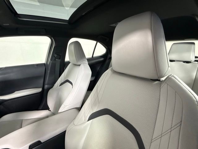 Used 2023 Lexus UX 250h FWD w/ Premium Package image 5