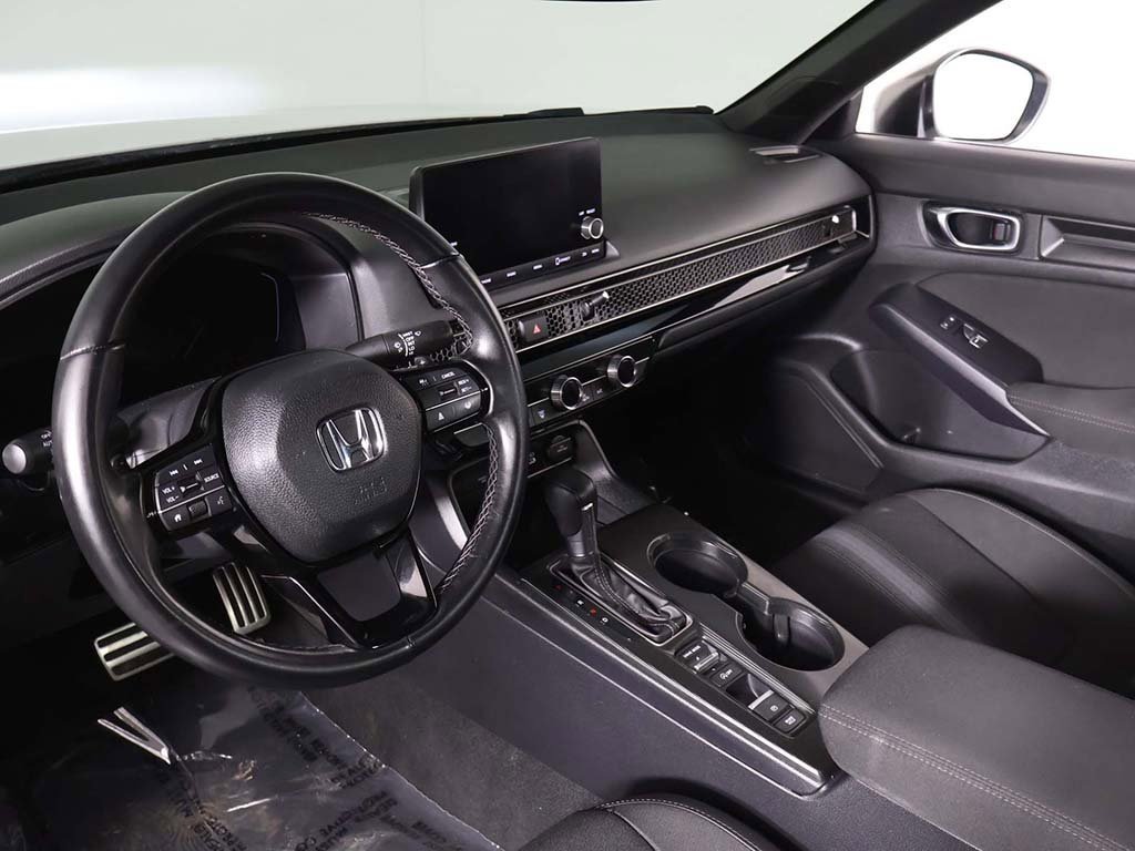 Used 2025 Honda Civic Sport image 24