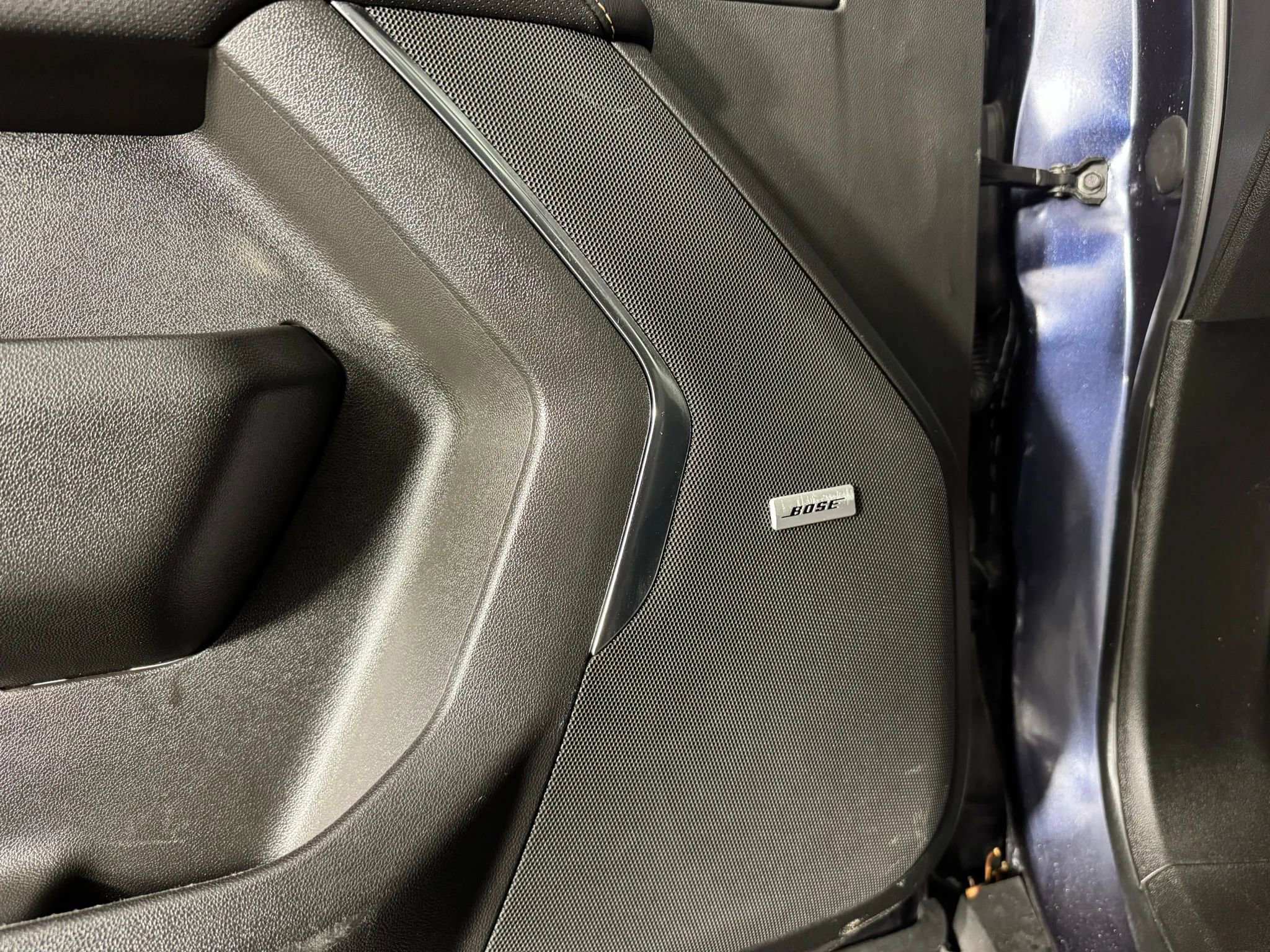 Used 2022 GMC Yukon AT4 image 46