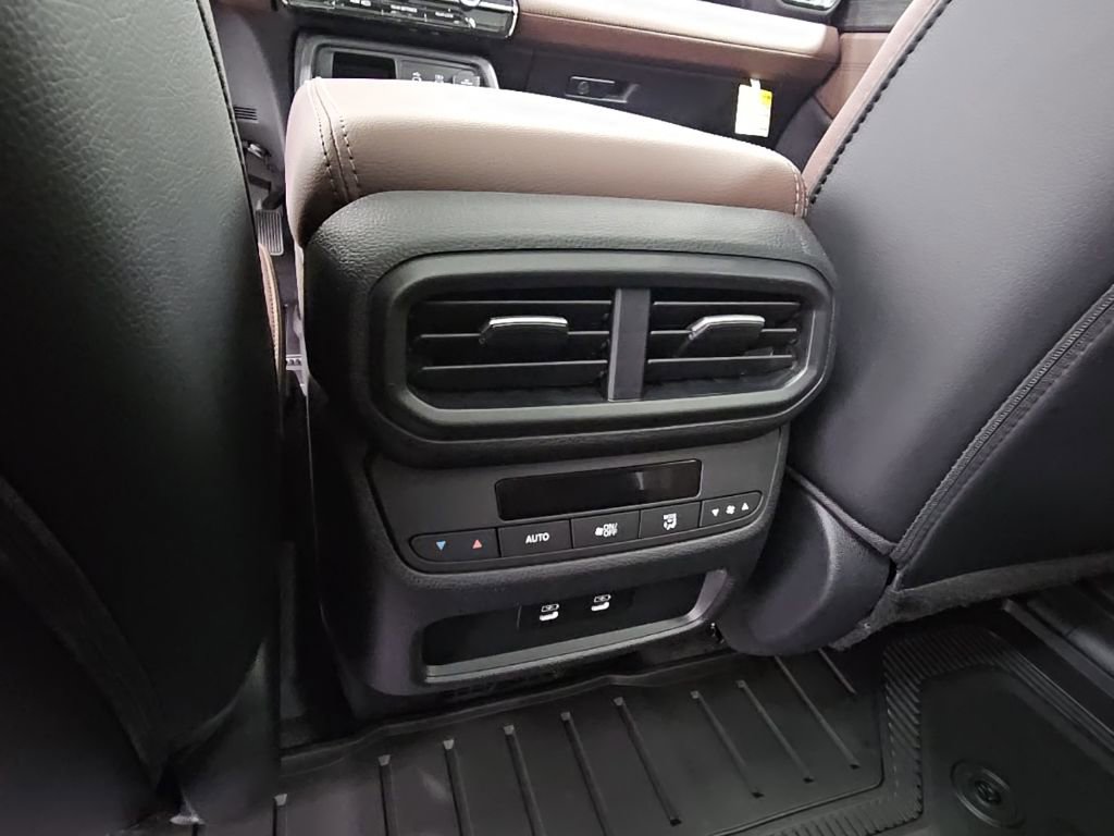 New 2026 Honda Pilot Touring image 34