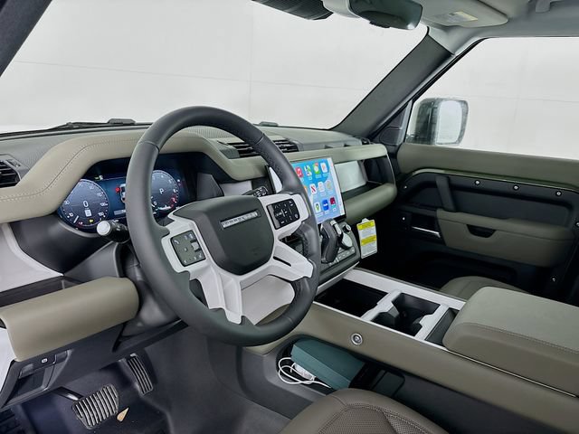 Used 2026 Land Rover Defender 110 S AWD/4WD image 9