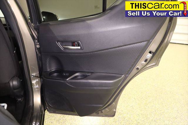 Used 2021 Toyota C-HR LE FWD image 32