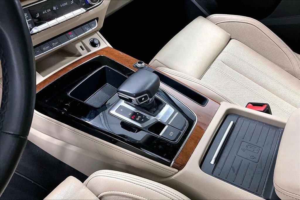 Used 2021 Audi Q5 2.0T Premium Plus w/ Premium Plus Package image 17