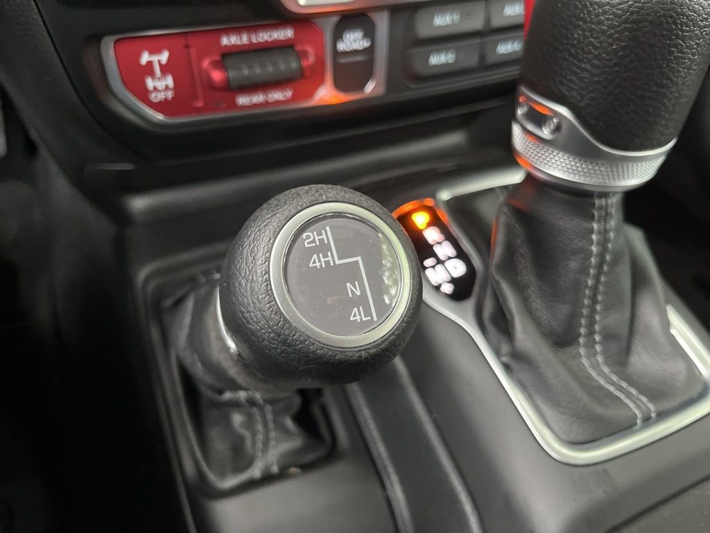 Used 2024 Jeep Wrangler Unlimited Sport AWD/4WD image 34