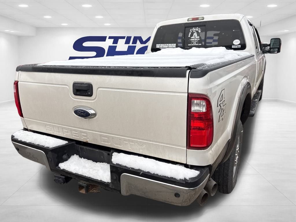 Used 2016 Ford F350 Lariat w/ Chrome Package image 5