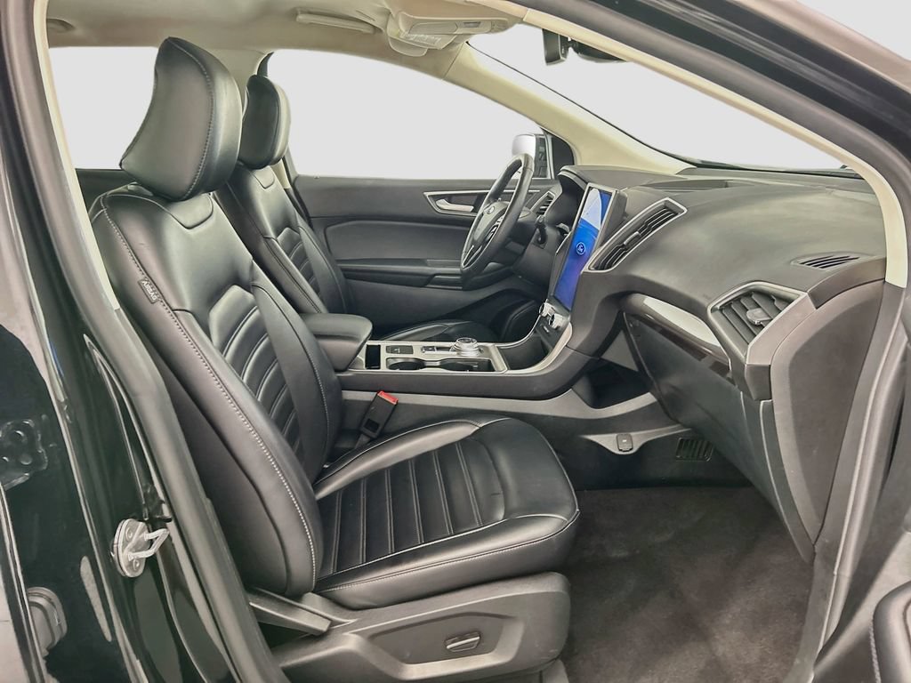 Used 2024 Ford Edge SEL AWD/4WD image 18