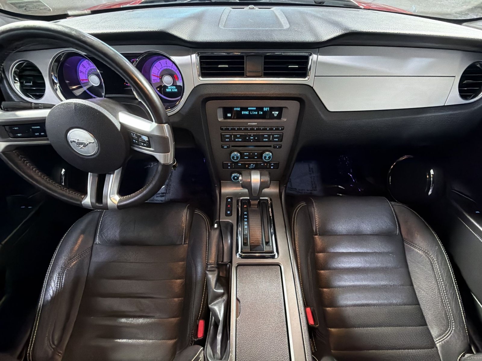 Used 2010 Ford Mustang GT RWD image 34