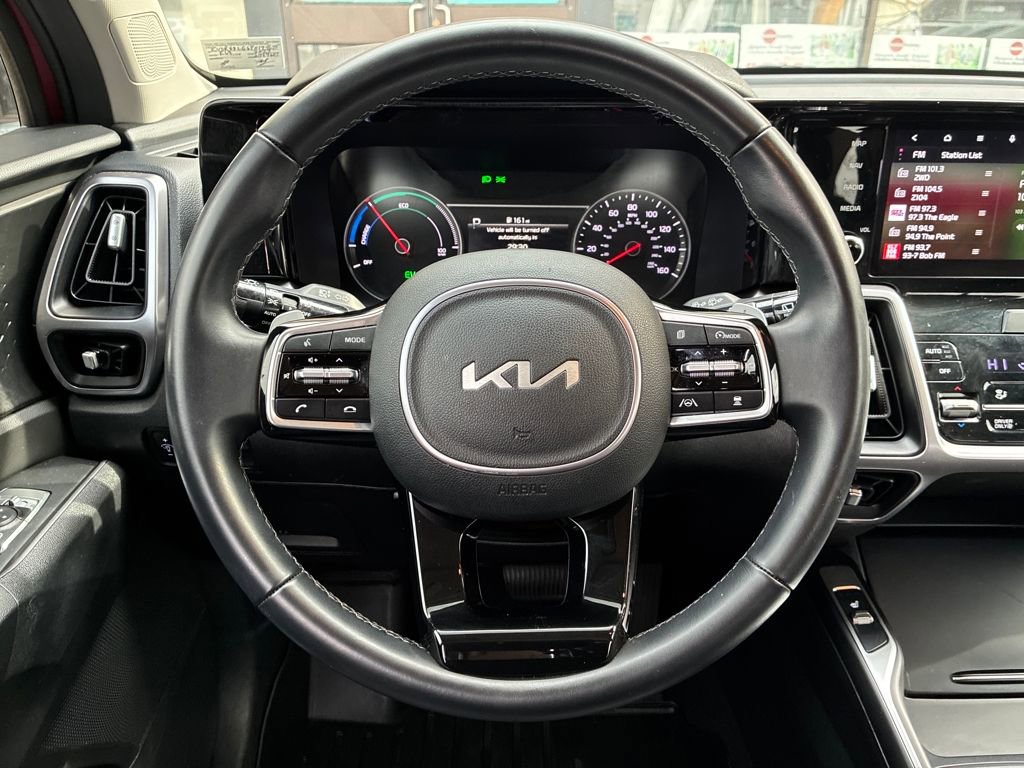 Used 2023 Kia Sorento EX image 15