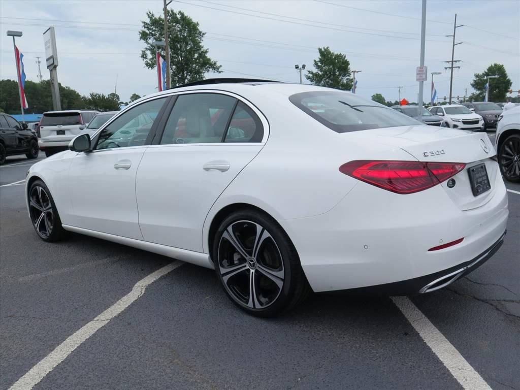 Used 2023 Mercedes-Benz C 300 Sedan image 5