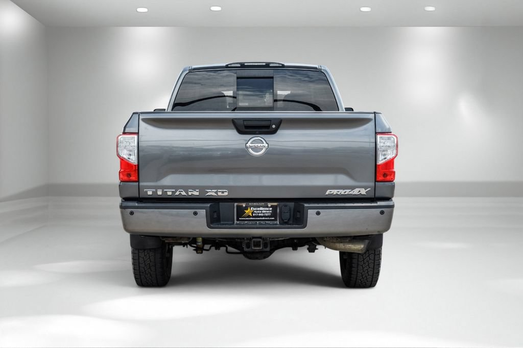 Used 2017 Nissan Titan PRO-4X w/ Pro-4x Convenience Package AWD/4WD image 7