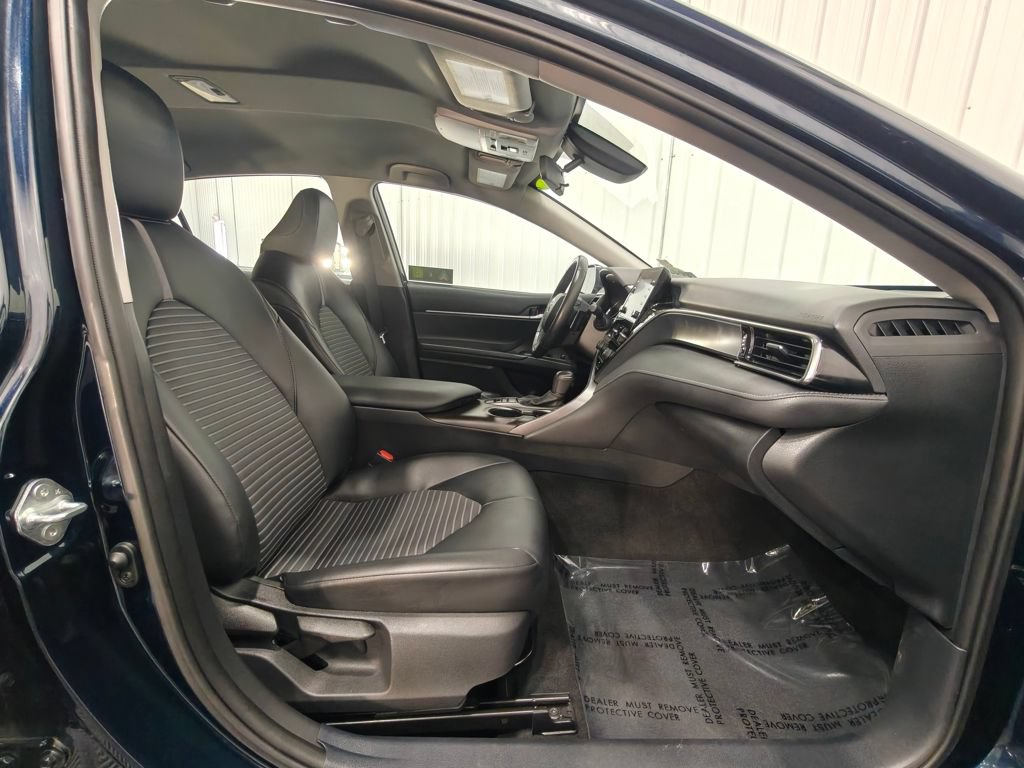 Used 2021 Toyota Camry SE FWD image 20