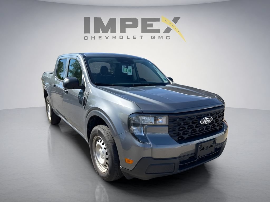 Used 2025 Ford Maverick XL w/ Equipment Group 102A AWD/4WD image 5