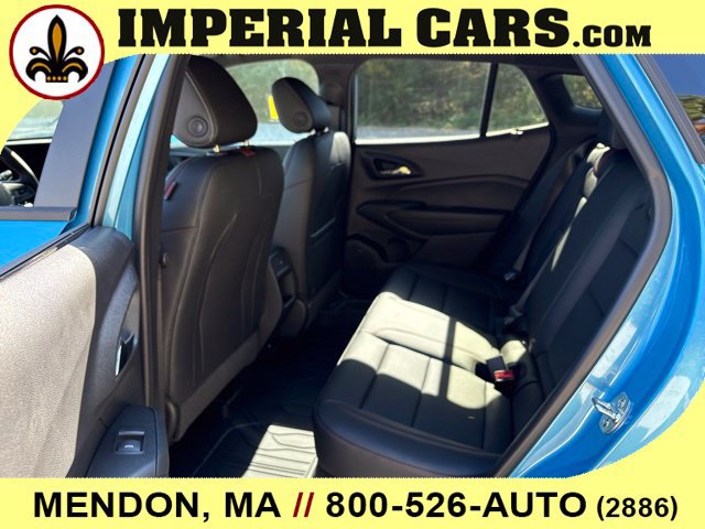 New 2026 Chevrolet Trax RS w/ Sunroof Package FWD image 11