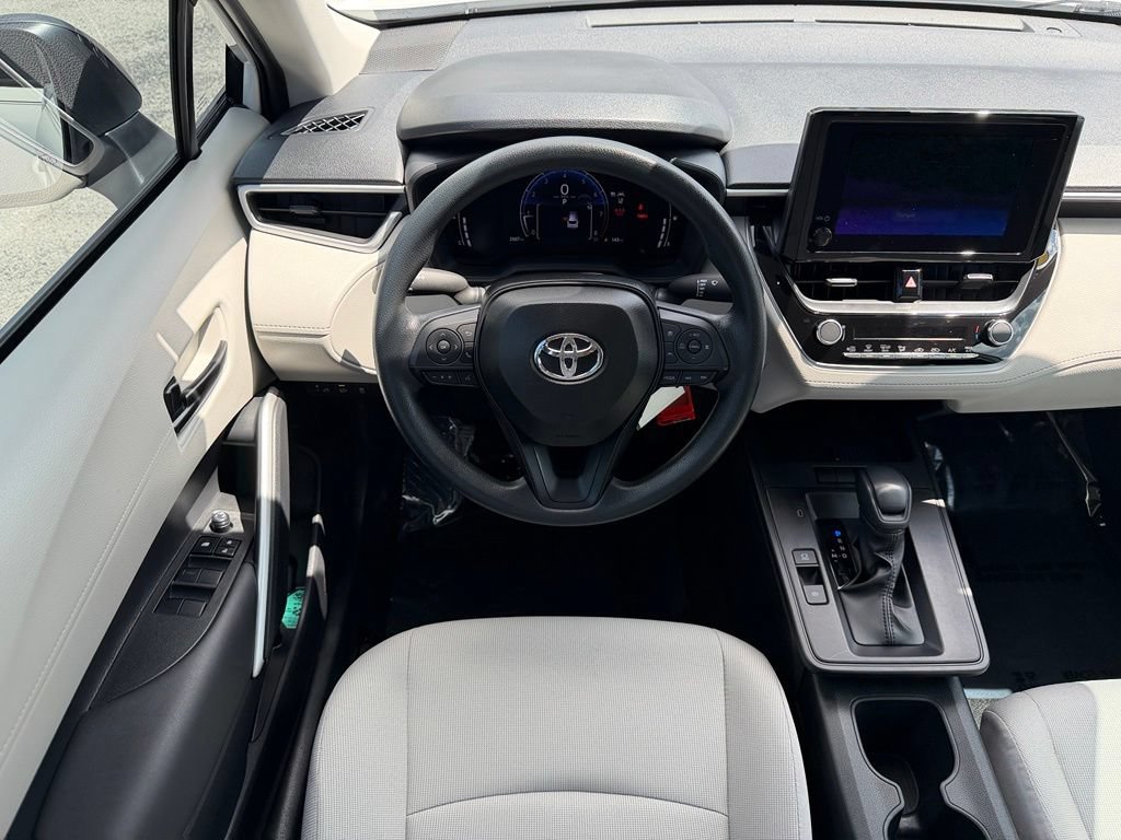 Used 2026 Toyota Corolla Cross L FWD image 18