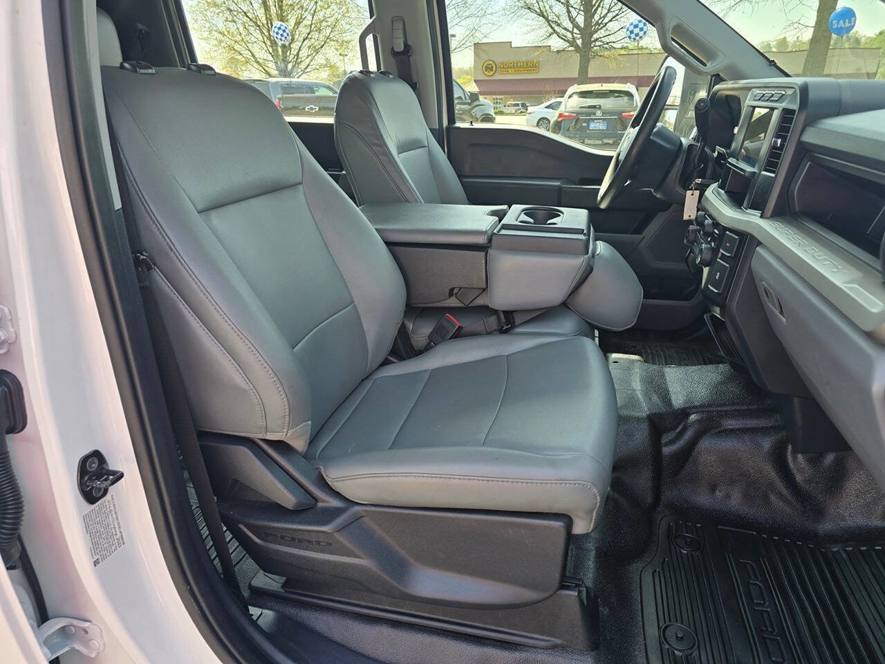 Used 2023 Ford F350 XL RWD image 21