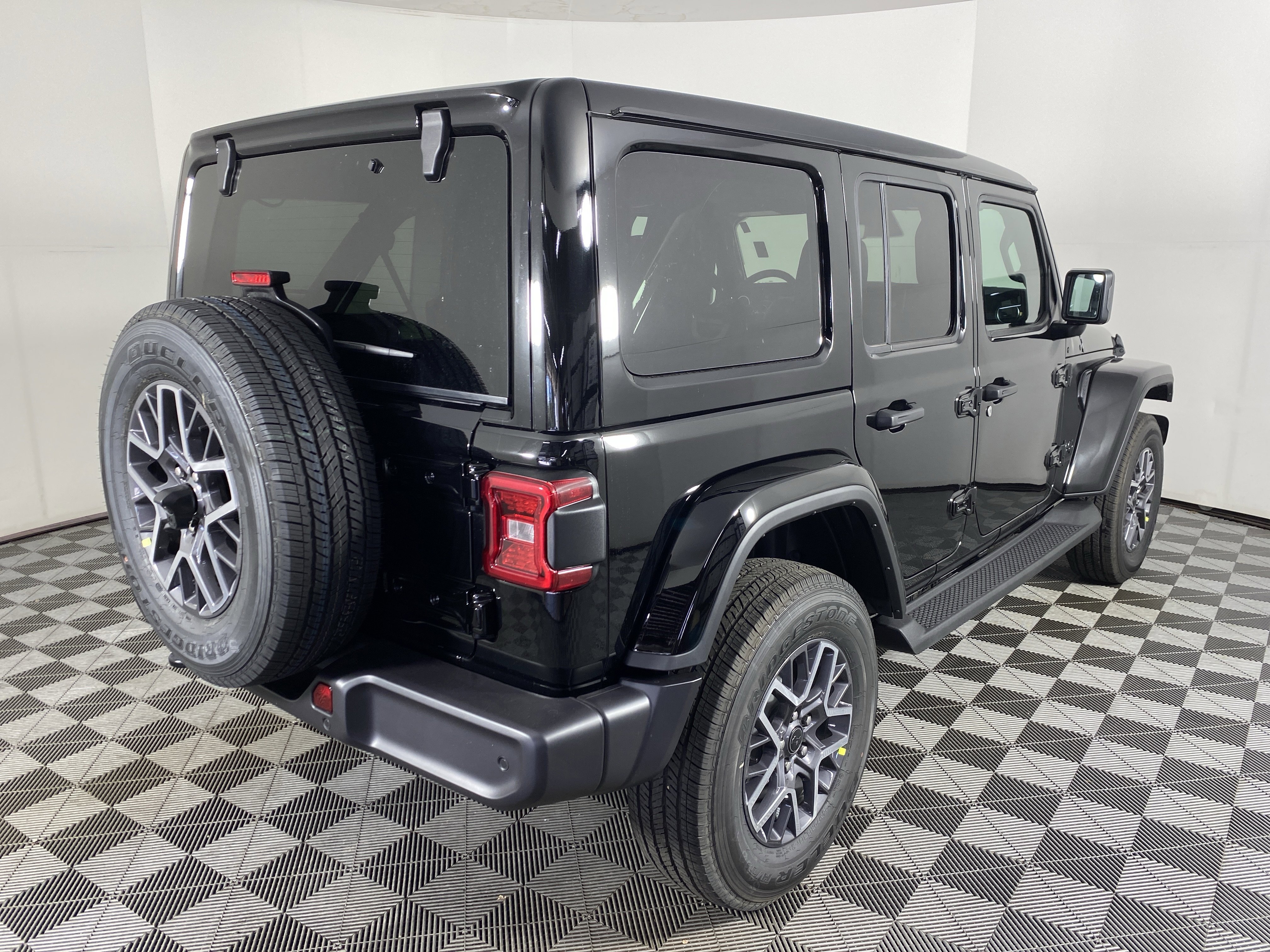 New 2026 Jeep Wrangler Sahara image 8
