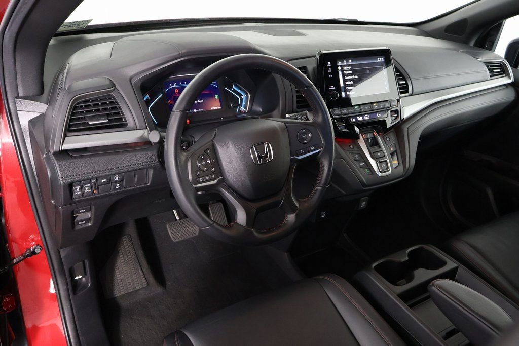 Used 2024 Honda Odyssey Sport image 7