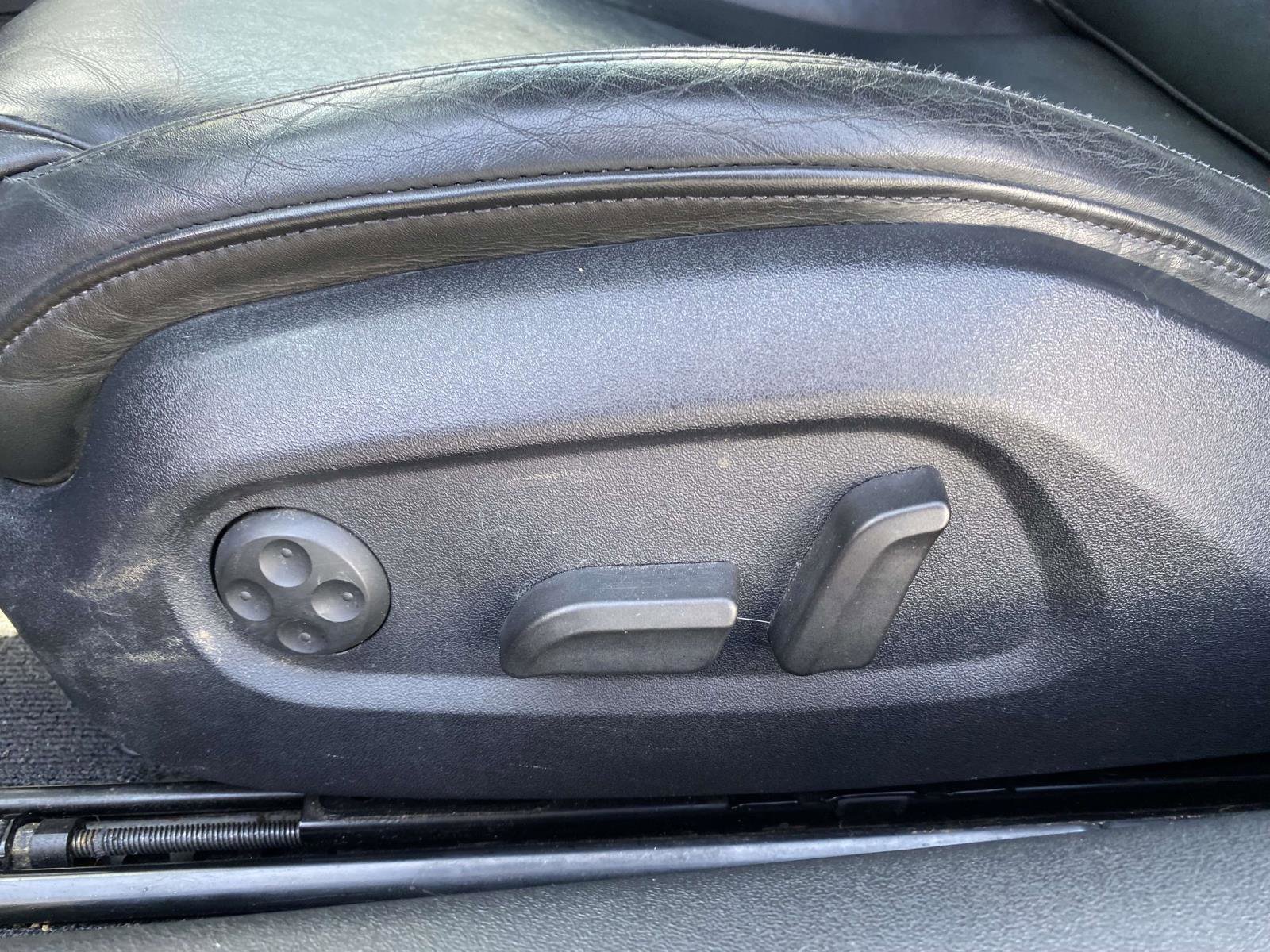 Used 2015 Audi TT 2.0T w/ Fine Nappa Leather Package image 13