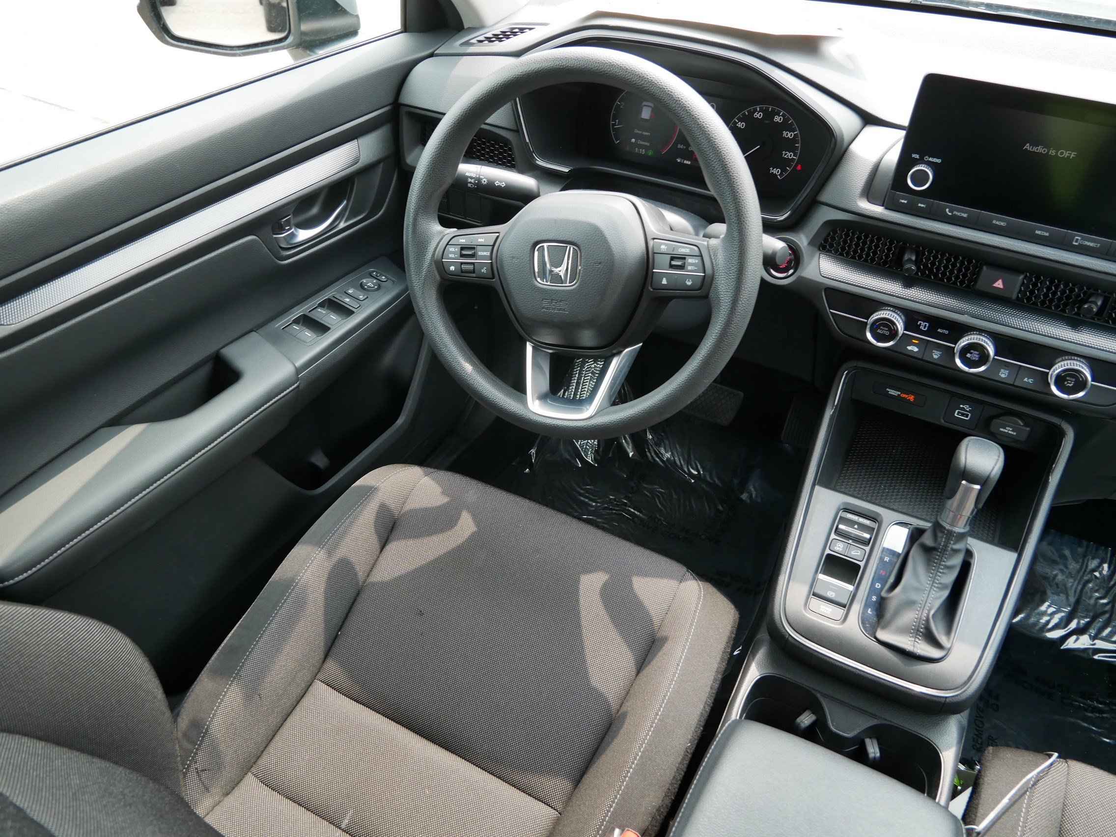 Used 2024 Honda CR-V LX image 9