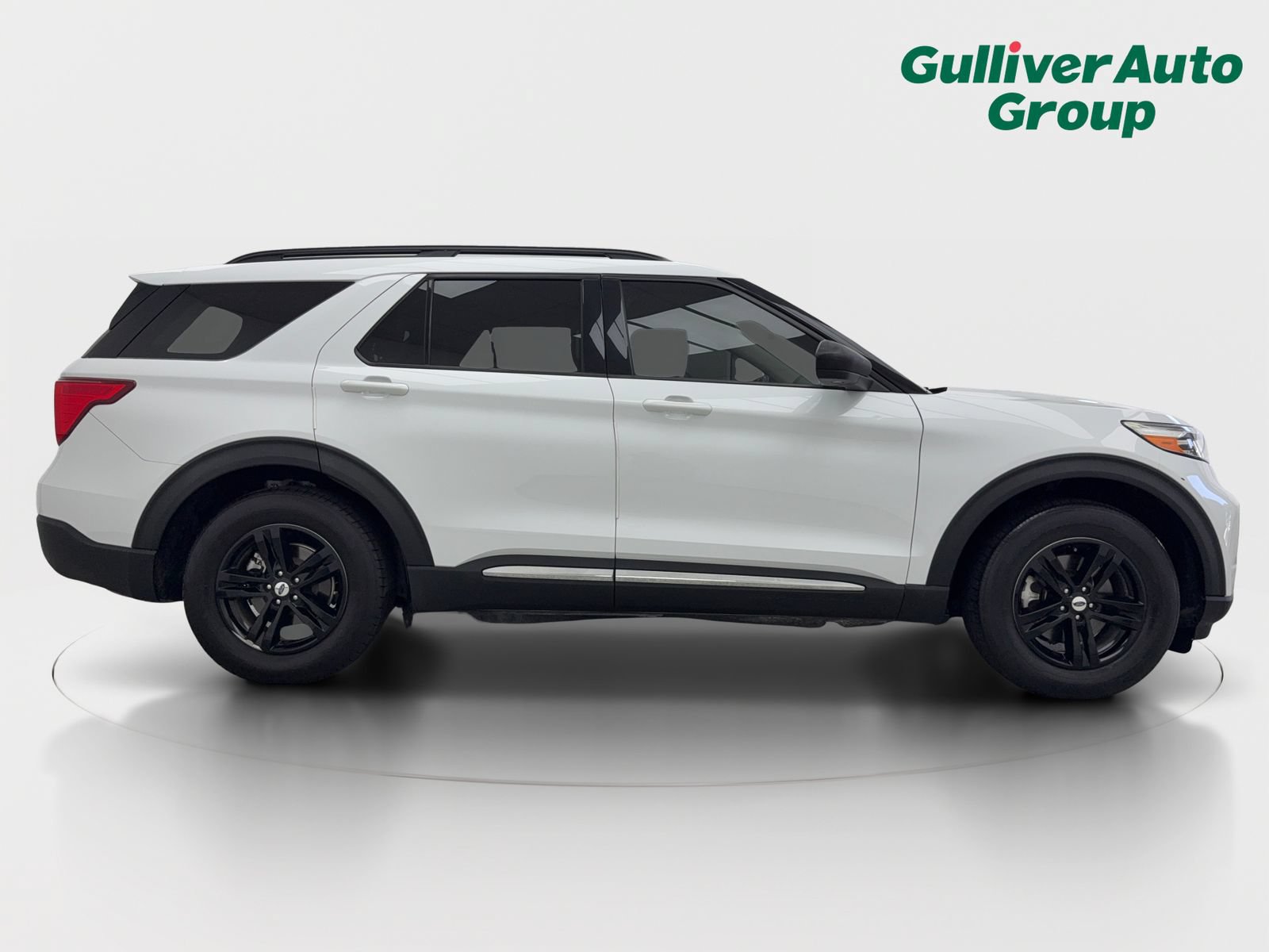 Used 2022 Ford Explorer XLT w/ Equipment Group 202A RWD image 10