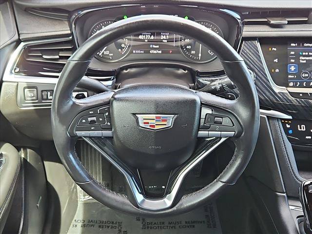 Used 2024 Cadillac XT6 Premium Luxury w/ Technology Package FWD image 14