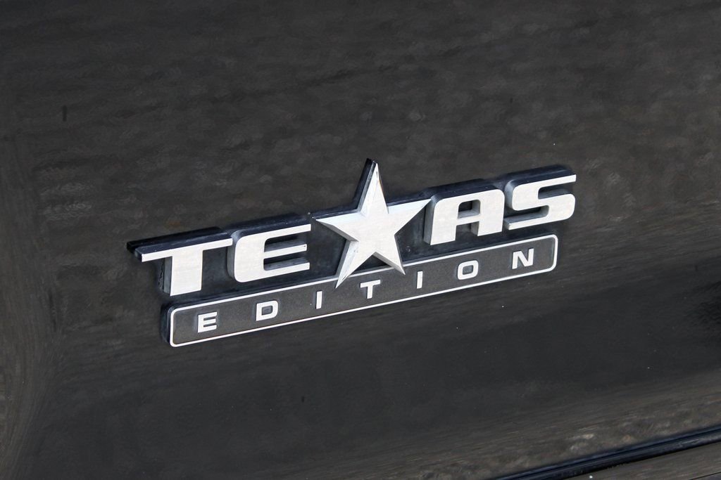 Used 2017 Chevrolet Silverado 1500 LT w/ Texas Edition image 44